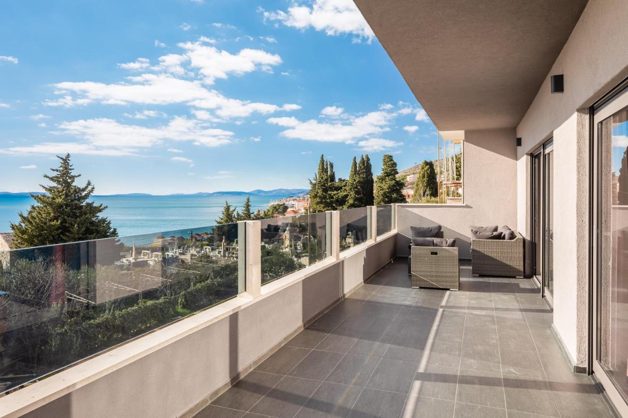 Luxury Apartment Lorena - Private Heated Pool - Jesenice  Exterior foto
