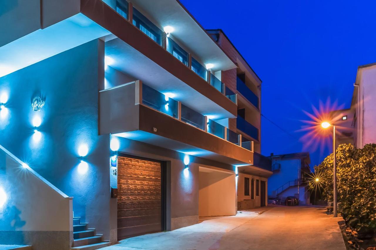 Luxury Apartment Lorena - Private Heated Pool - Jesenice  Exterior foto
