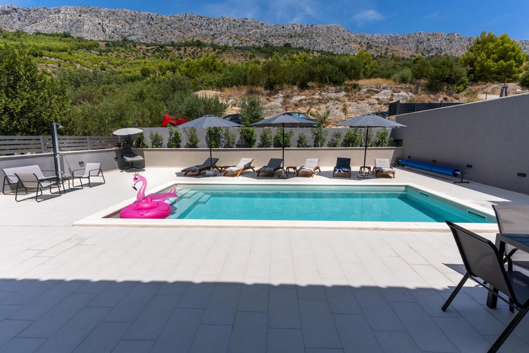 Luxury Apartment Lorena - Private Heated Pool - Jesenice  Exterior foto